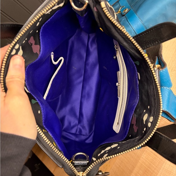 Henri Bendel Jetsetter PAIR - Picture 6 of 16